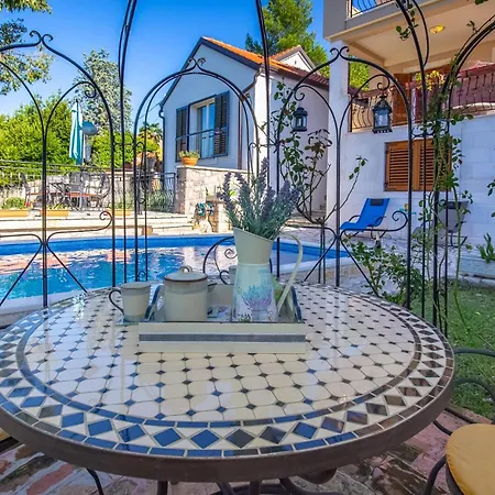 In With Wifi Σπίτι διακοπών *