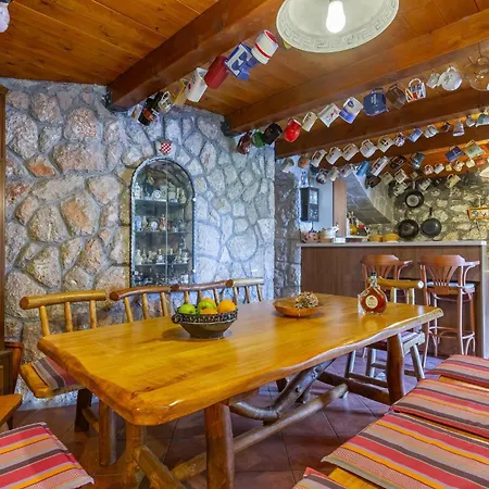 Σπίτι διακοπών In With Wifi Kostrena