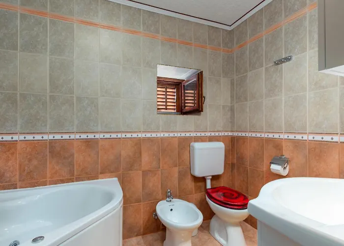 In With Wifi Hébergement de vacances Kostrena